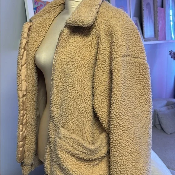 IAMGIA pixie teddy coat - Picture 2 of 6